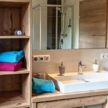 Sennerhaeusl * Sautens