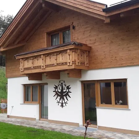 Chalet Sennerhaeusl *